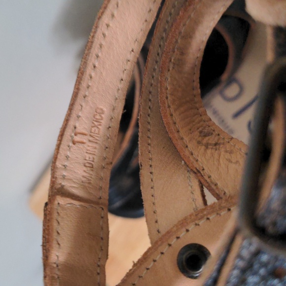 BedStu Juliana Black Leather Platform Wedge Sandals sz 11 New w Box - Picture 11 of 12